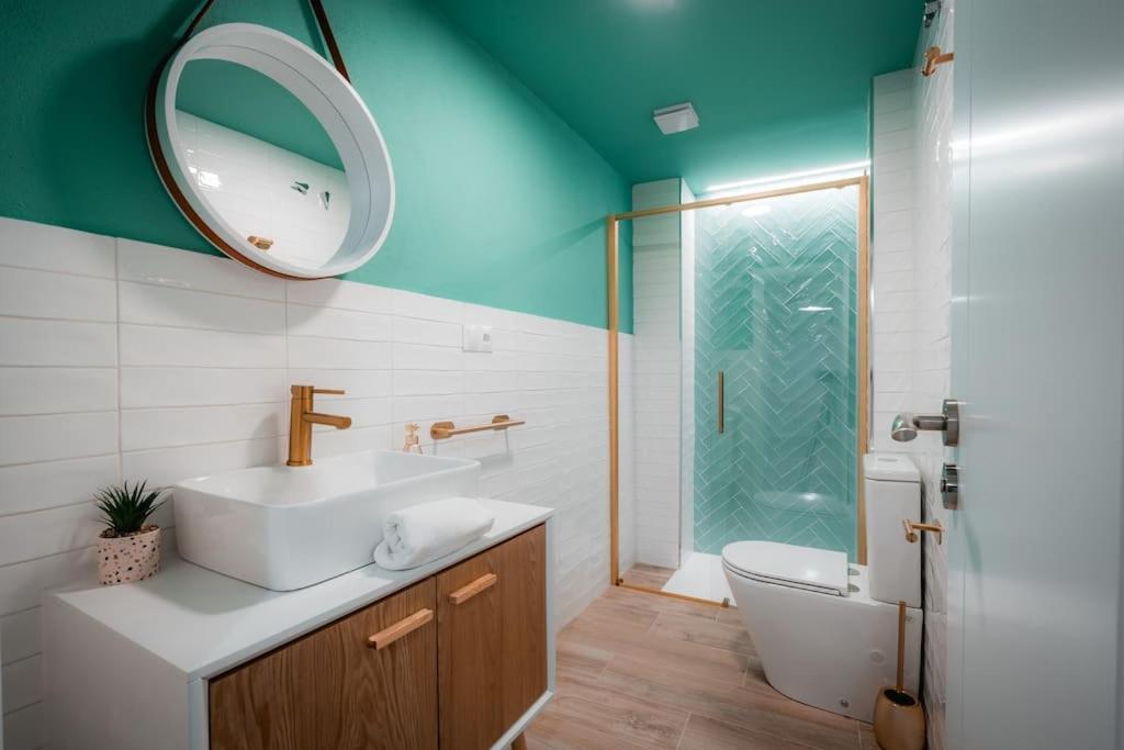 Qh Caldeleria Vieja Apartment Гранада Екстериор снимка