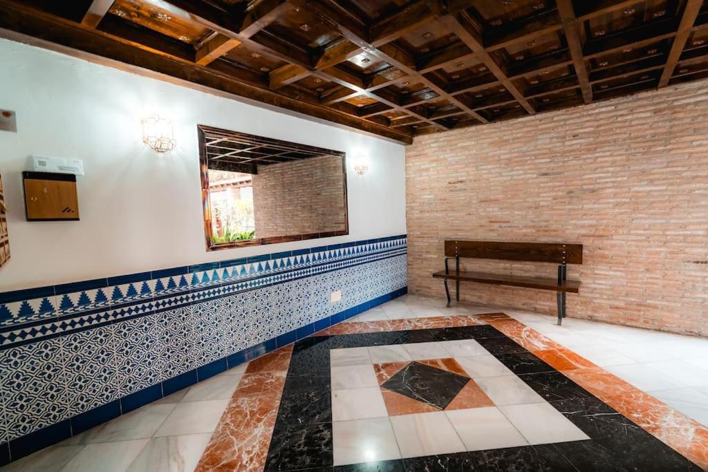 Qh Caldeleria Vieja Apartment Гранада Екстериор снимка